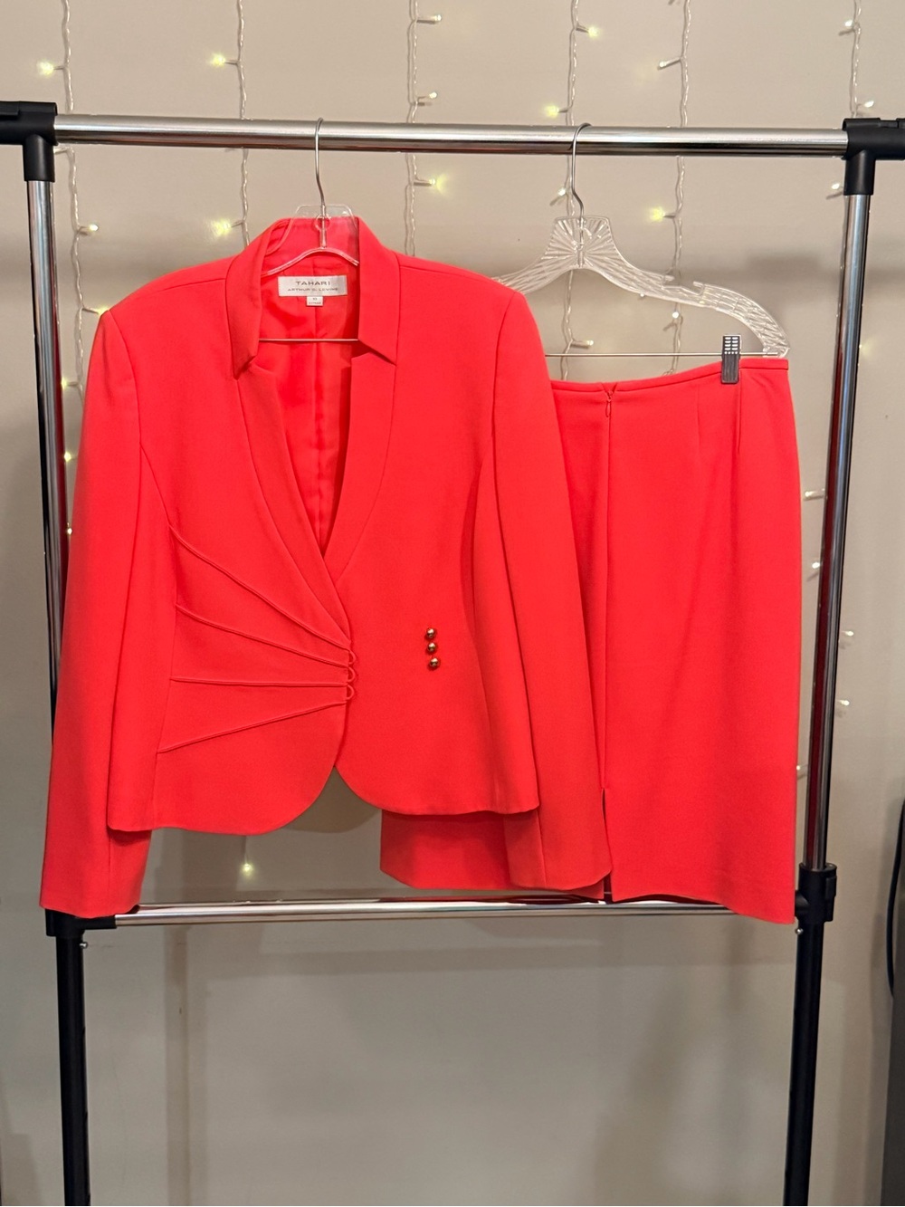Tahari ASL Women's Coral Blazer and Skirt Set